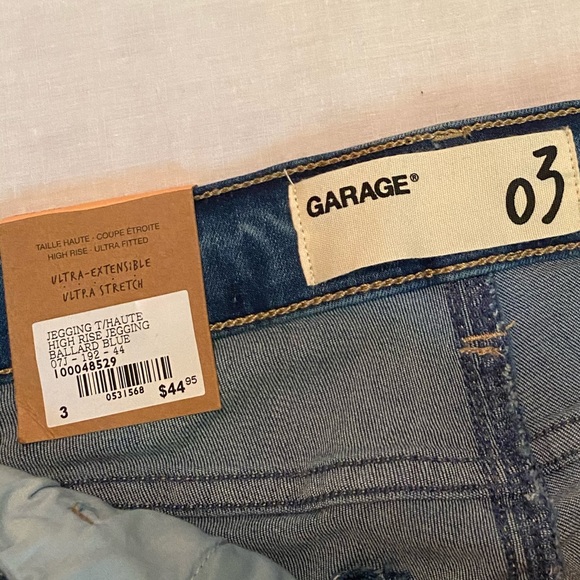 NWT- stretch high rise jeggings - Picture 3 of 6